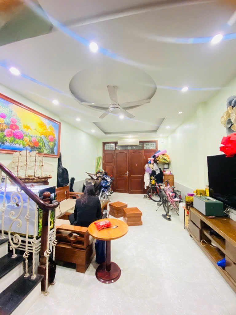 Bán nhà Pháo Đài Láng Vị trí siêu vip